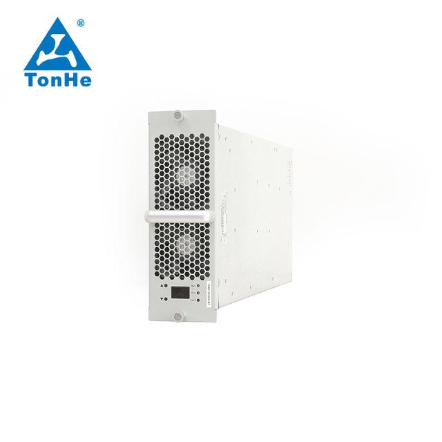 Модульный выпрямитель постоянной мощности мощностью 30 кВт на зарядной станции для электромобилей