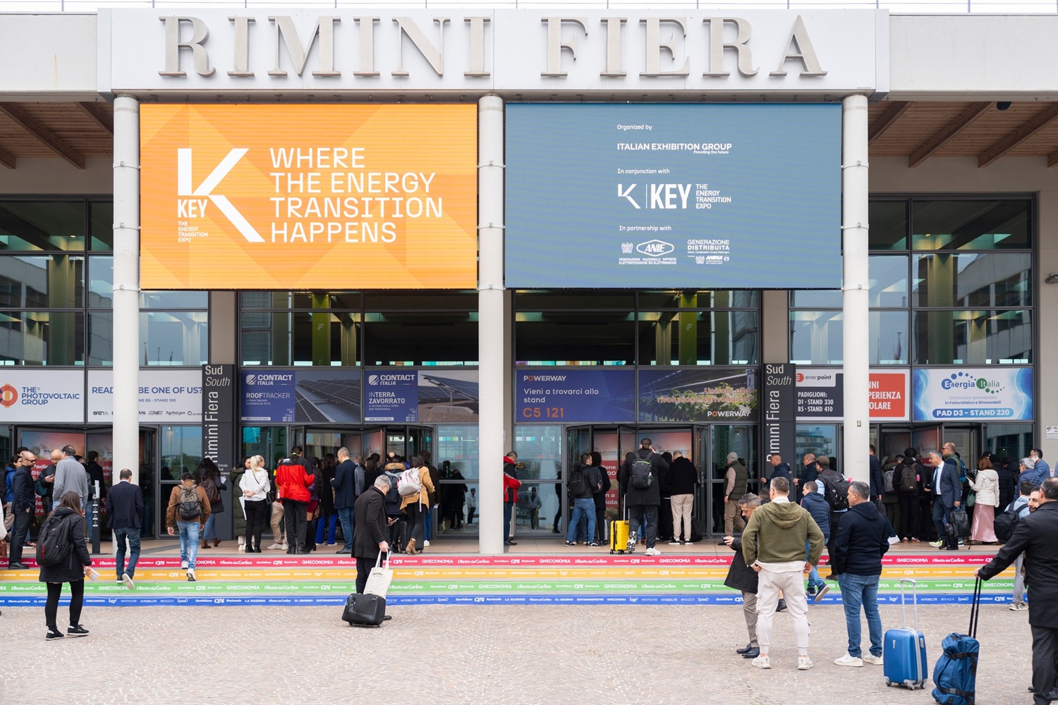 Tonhe Technology демонстрирует передовые решения для зарядки электромобилей на выставке KEY (6)